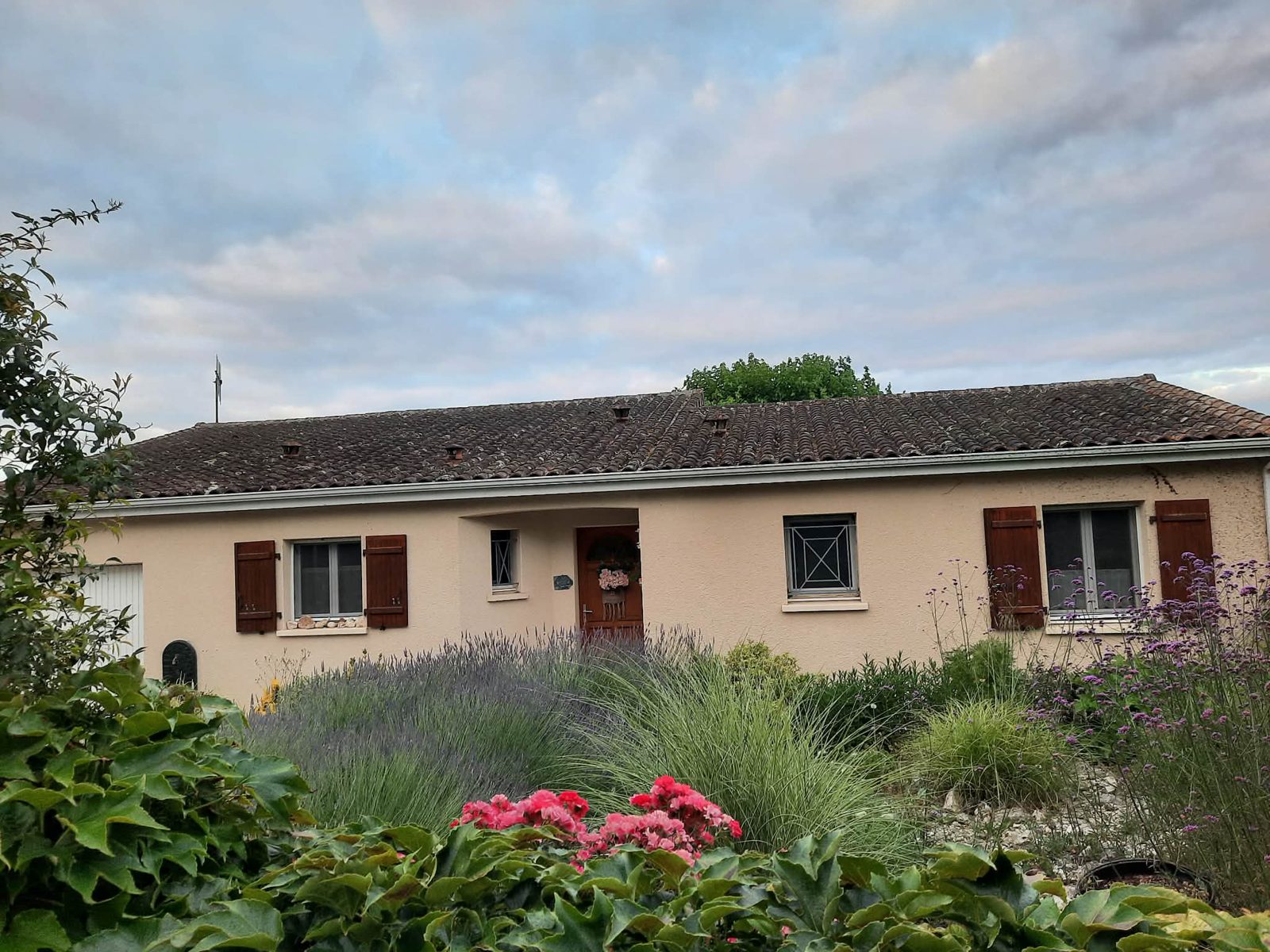 Maison plein pieds Angeac-Champagne